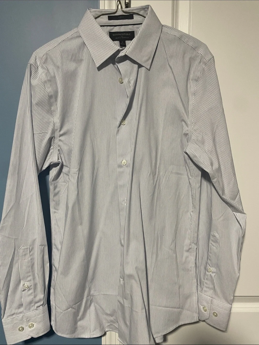 Banana Republic Men’s White Shirt with Blue Pinstripes